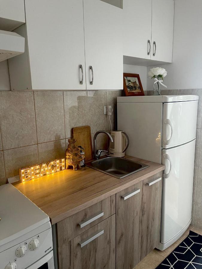 Bar Center Studio Apartment Екстериор снимка